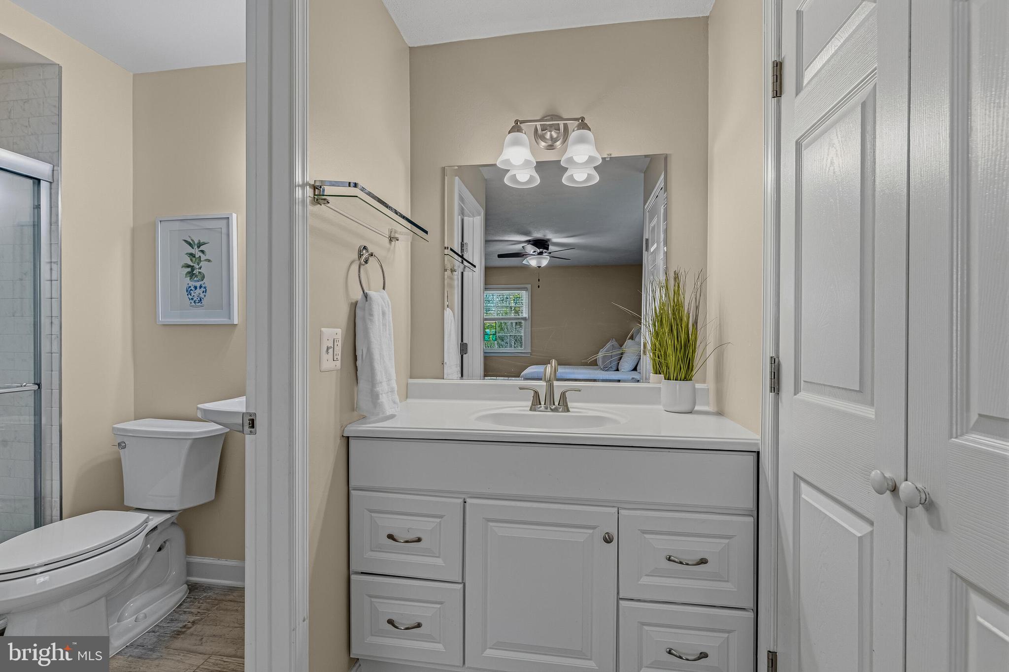 CLARKES LANDING - Residential