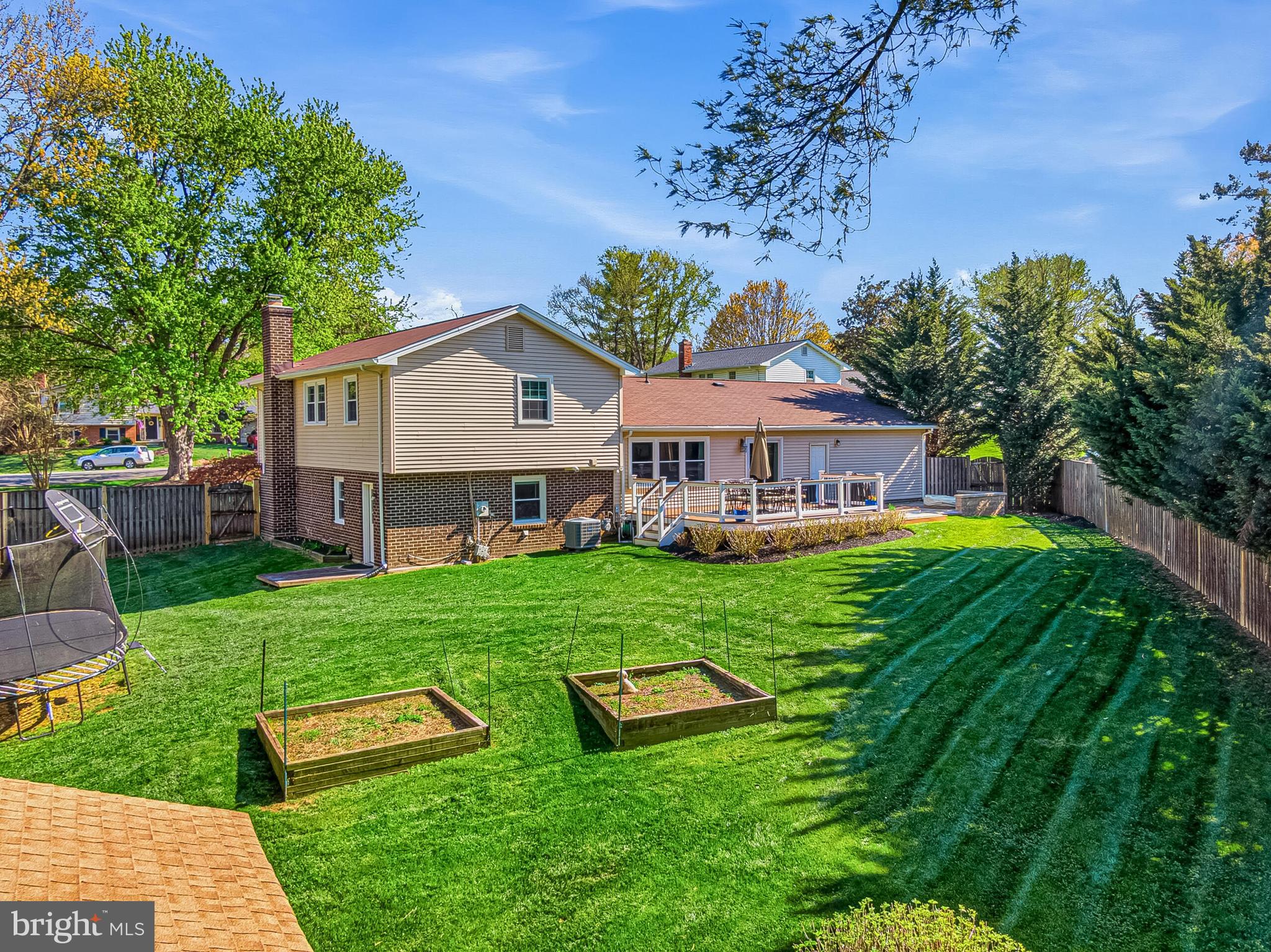 CLARKES LANDING - Residential