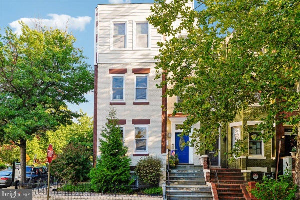 161 RANDOLPH PL NW APT 1, WASHINGTON, DC 20001 - Image 4986176b85eee8f4a352cfe99f5e9d21/1068427790