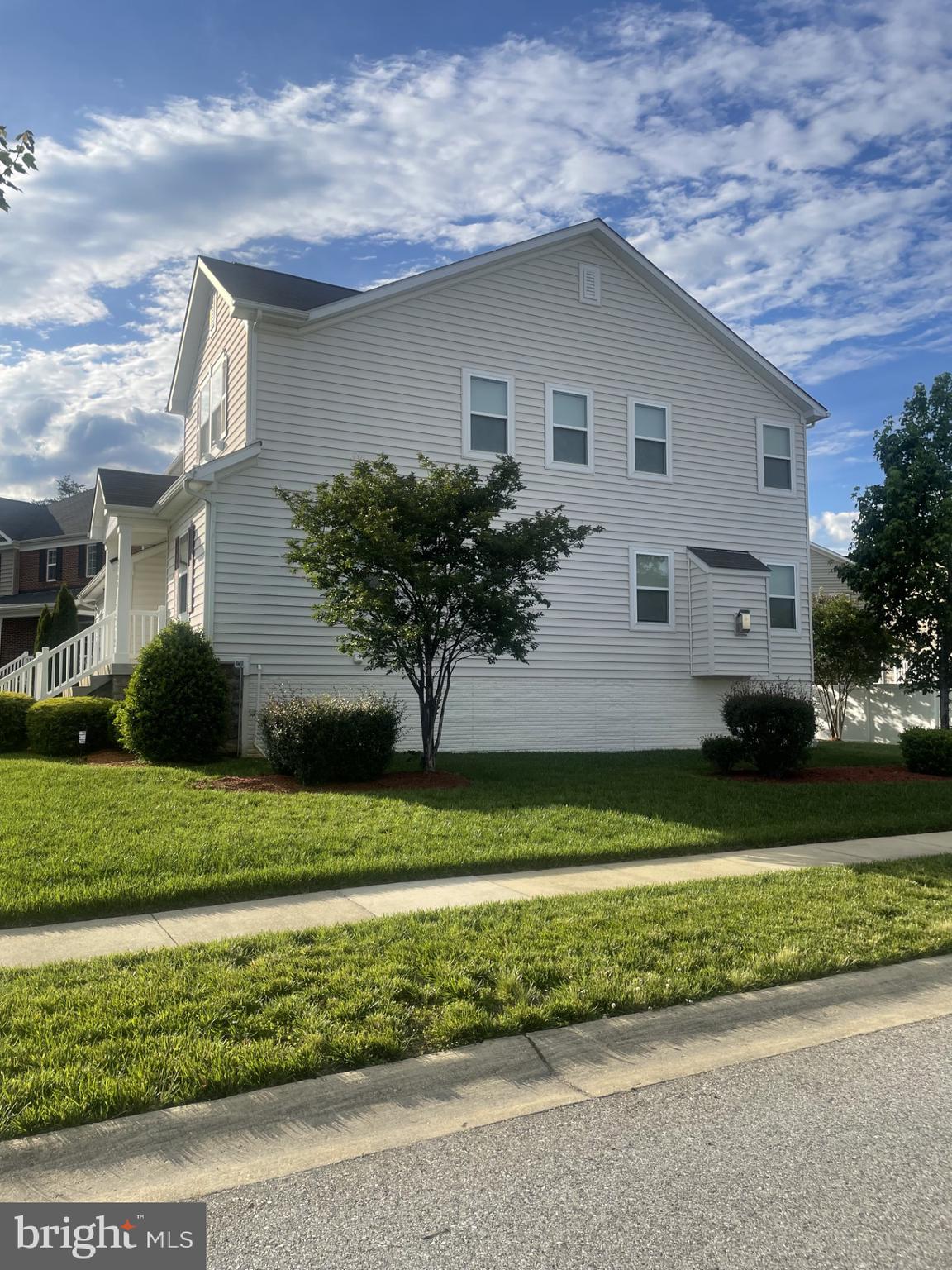 9788 BONN COURT
