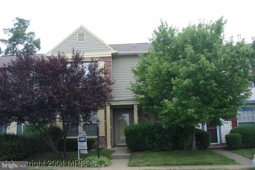 Please do not show,Remodeling under way, Should be good to show, April 30th Two master bedroom suites with large deck in fenced back yard, centrsal air, fireplace, eat in kitchen, community pool 50 Feet from the house.  Ideal for two people, or 2 adults and one or two children,  The community pool is across the street from the back yard gate.