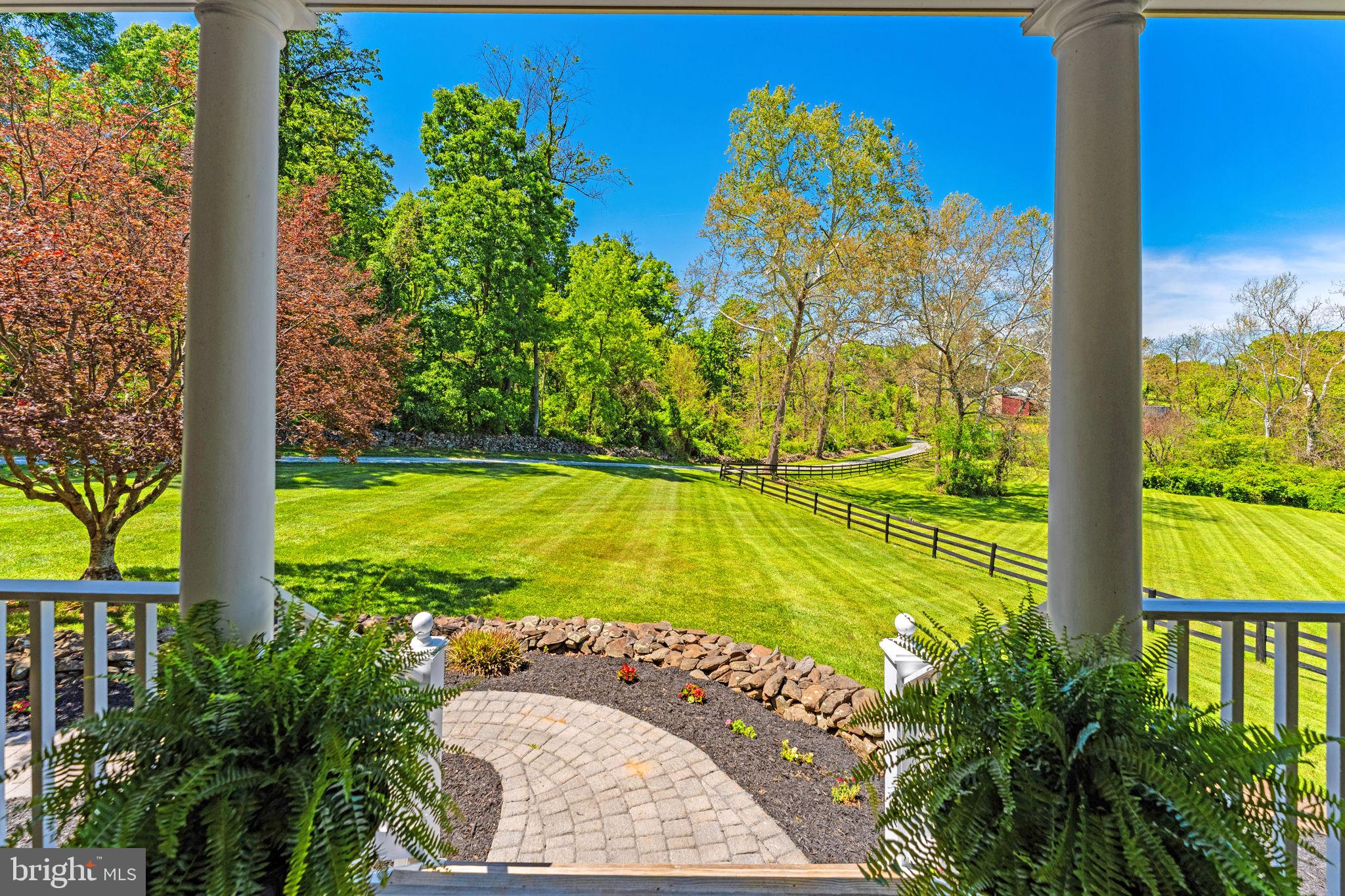 BLACK OAK - Residential