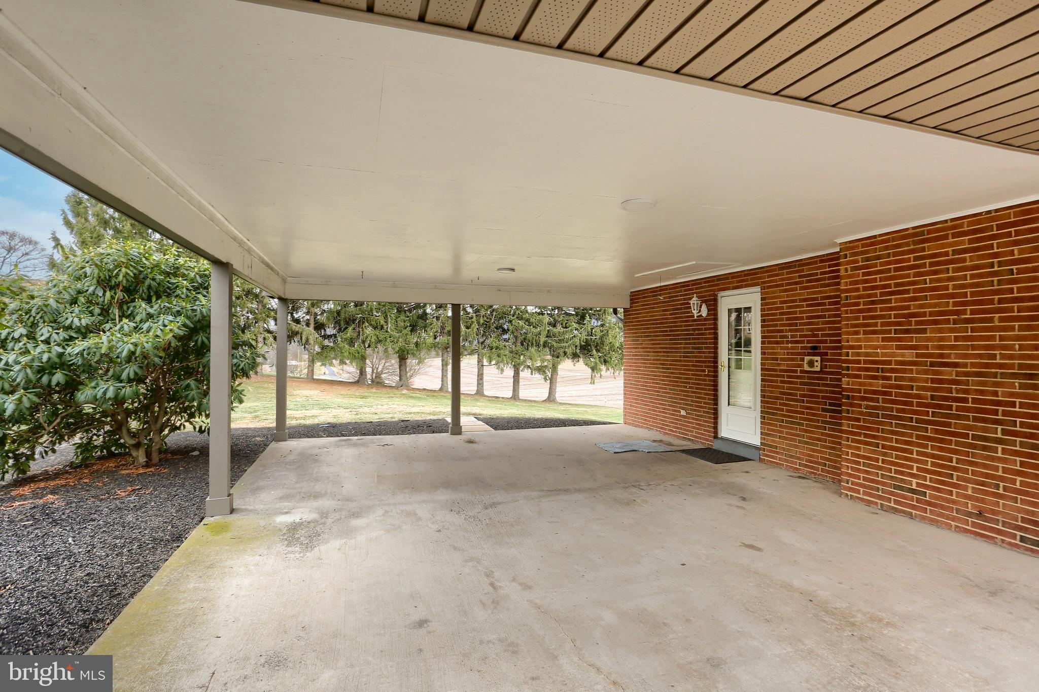 CLOVERLY ACRES - Residential