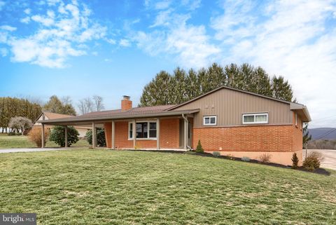 509 SHAFFER ROAD MILLERSBURG PA 17061