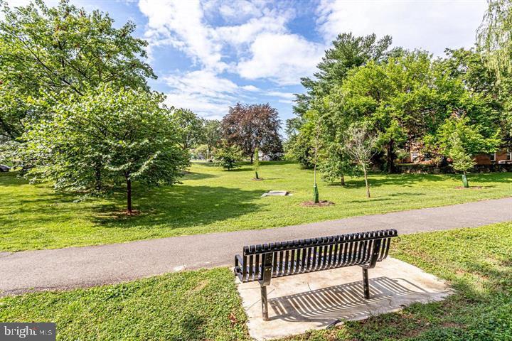 CAMBRIDGE COURTS - Residential Lease