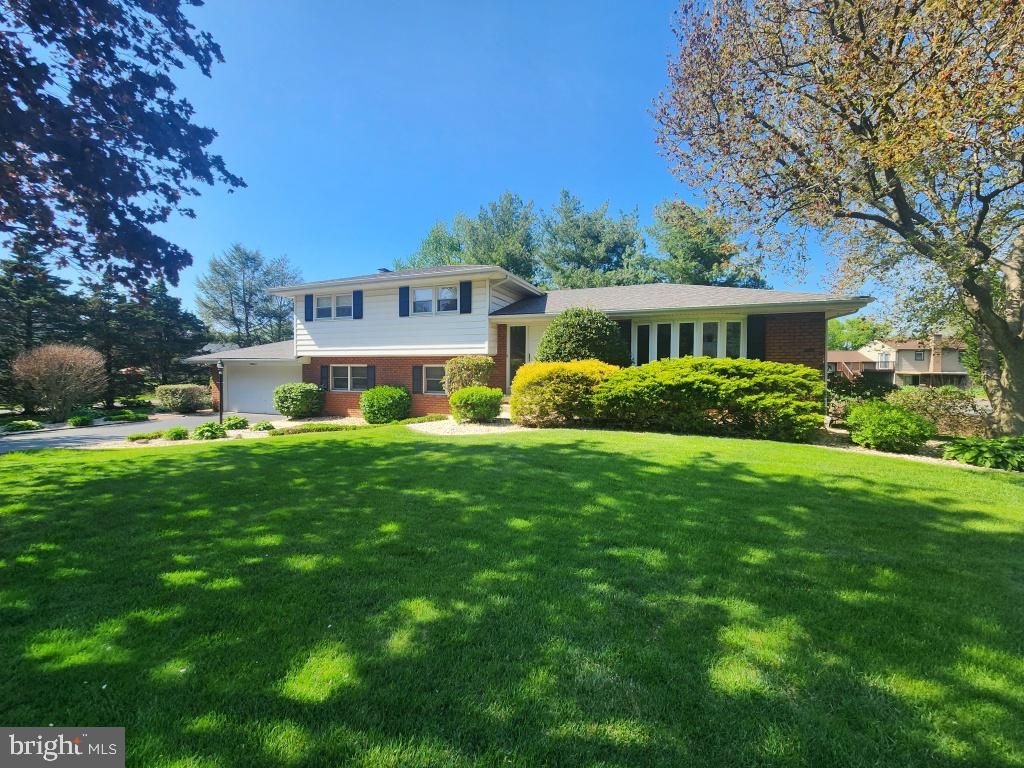 Photo of 85 Country Lane, LANDISVILLE, PA 17538 (MLS # PALA2088744)
