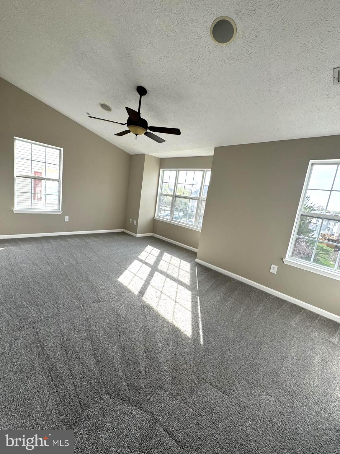 VISTA GARDENS PLAT 1> - Residential