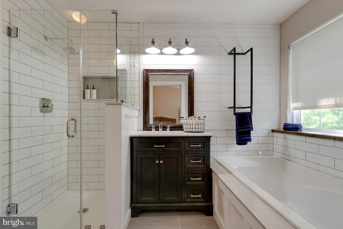 HEATHER HILLS/BRIGHTFLD - Residential Lease