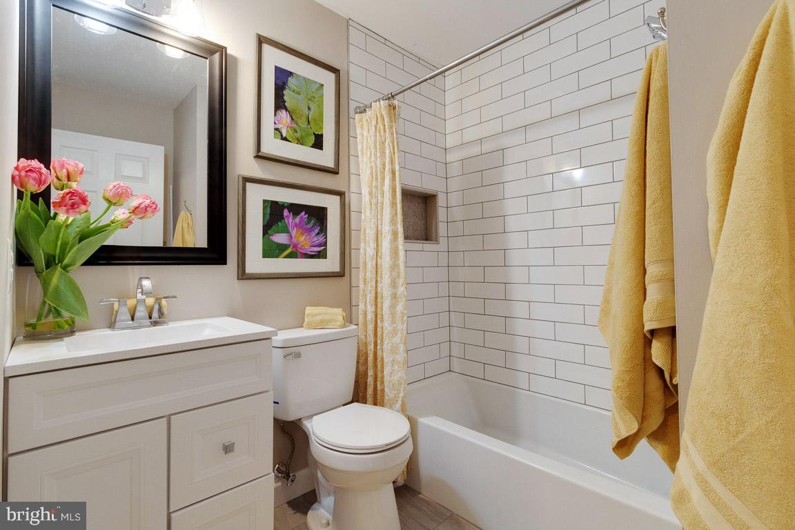 HEATHER HILLS/BRIGHTFLD - Residential Lease