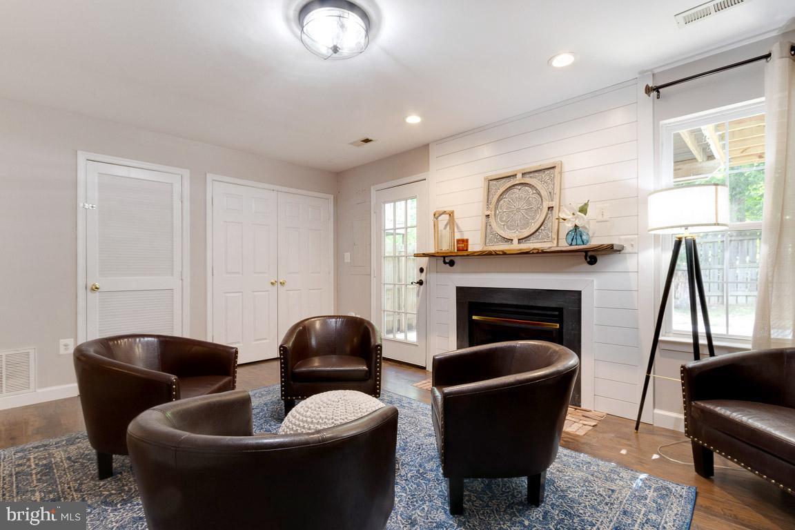 HEATHER HILLS/BRIGHTFLD - Residential Lease