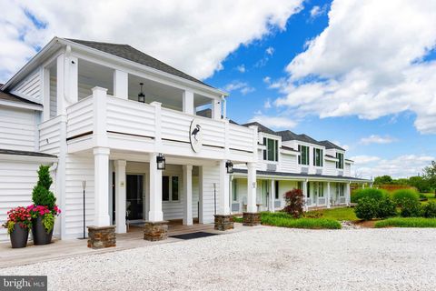 Photo of 21384 Coopertown Road, TILGHMAN, MD 21671 (MLS # MDTA2012440)