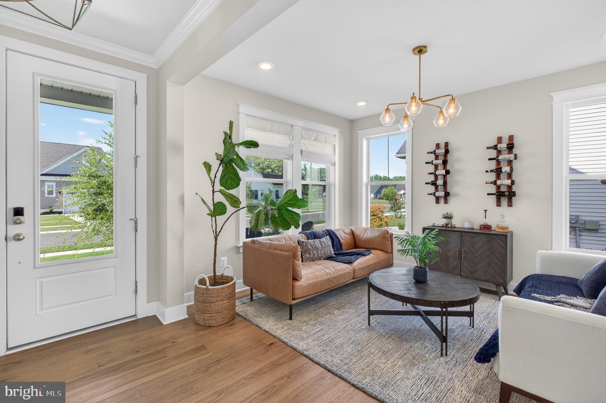 19424 LOVETT LANE