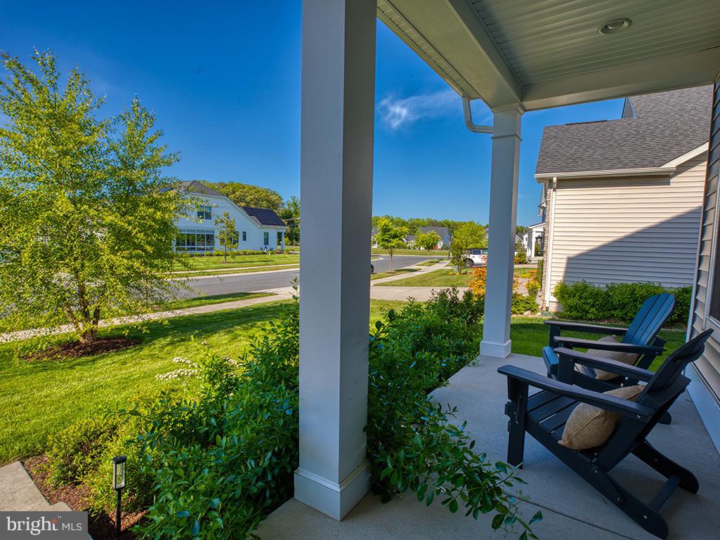 19424 LOVETT LANE
