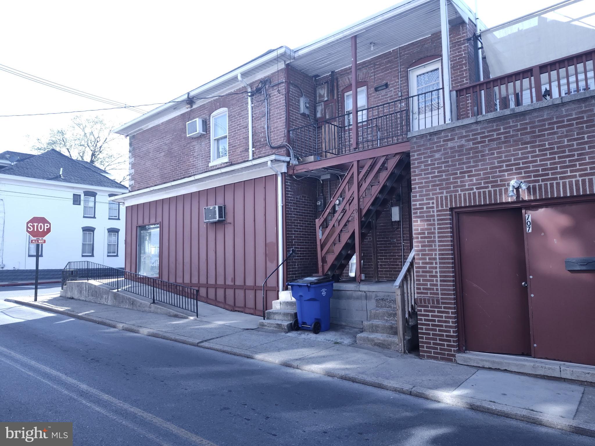 144 FAIRGROUND AVENUE