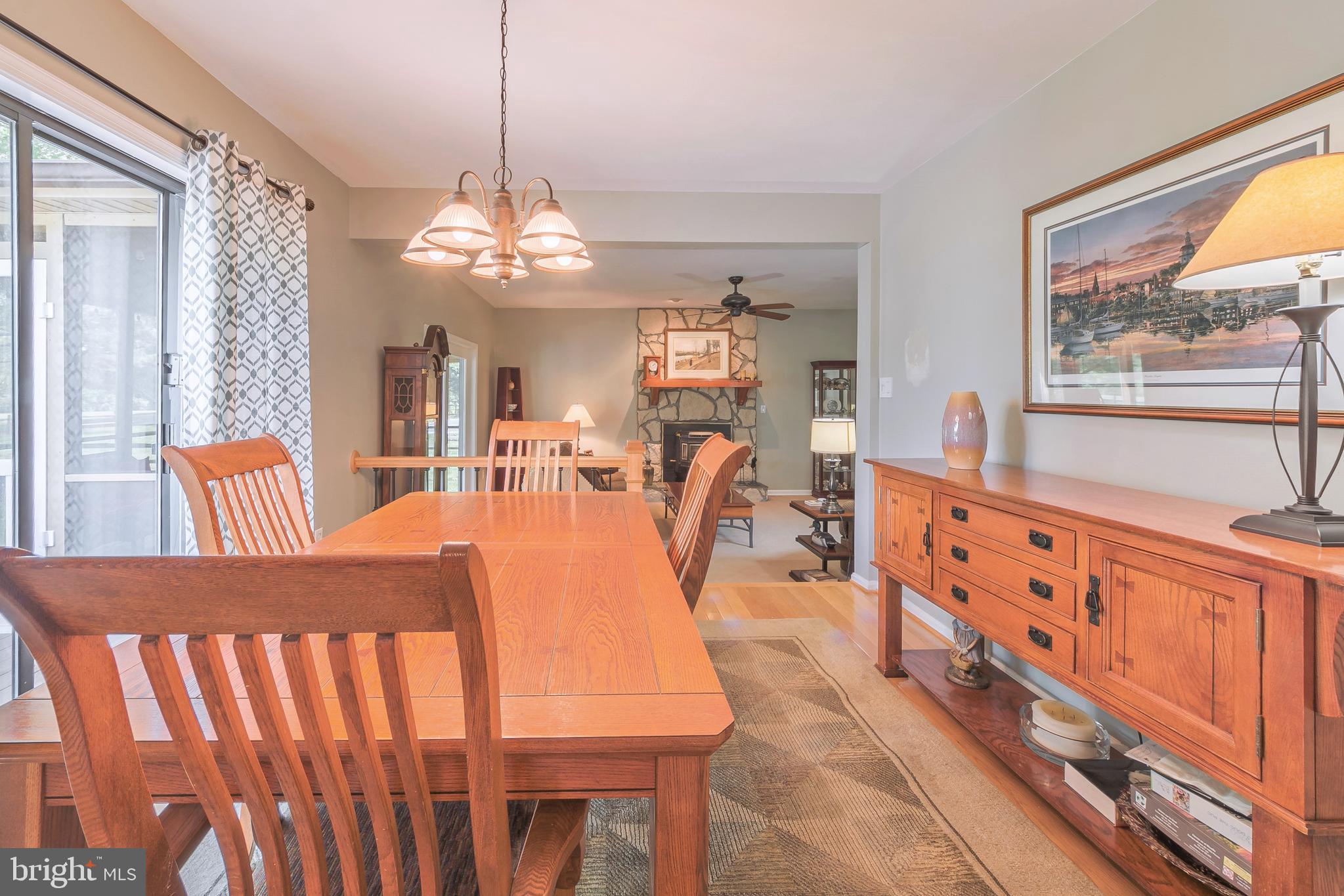 QUEEN ANNE COLONY - Residential