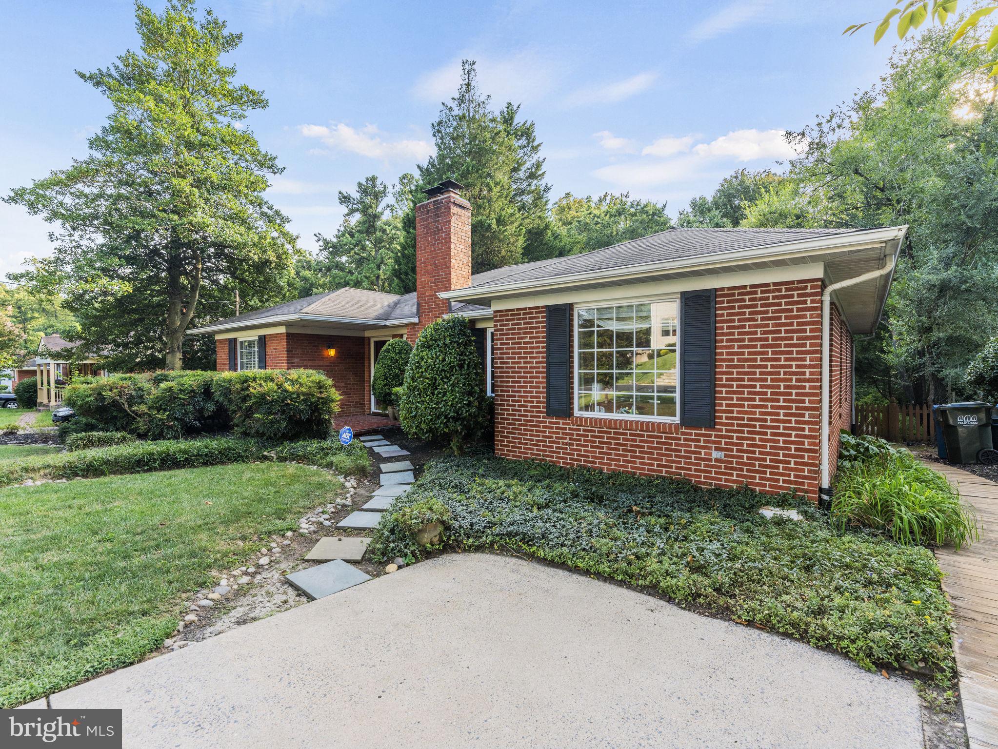 WESTMORE GARDENS - Residential