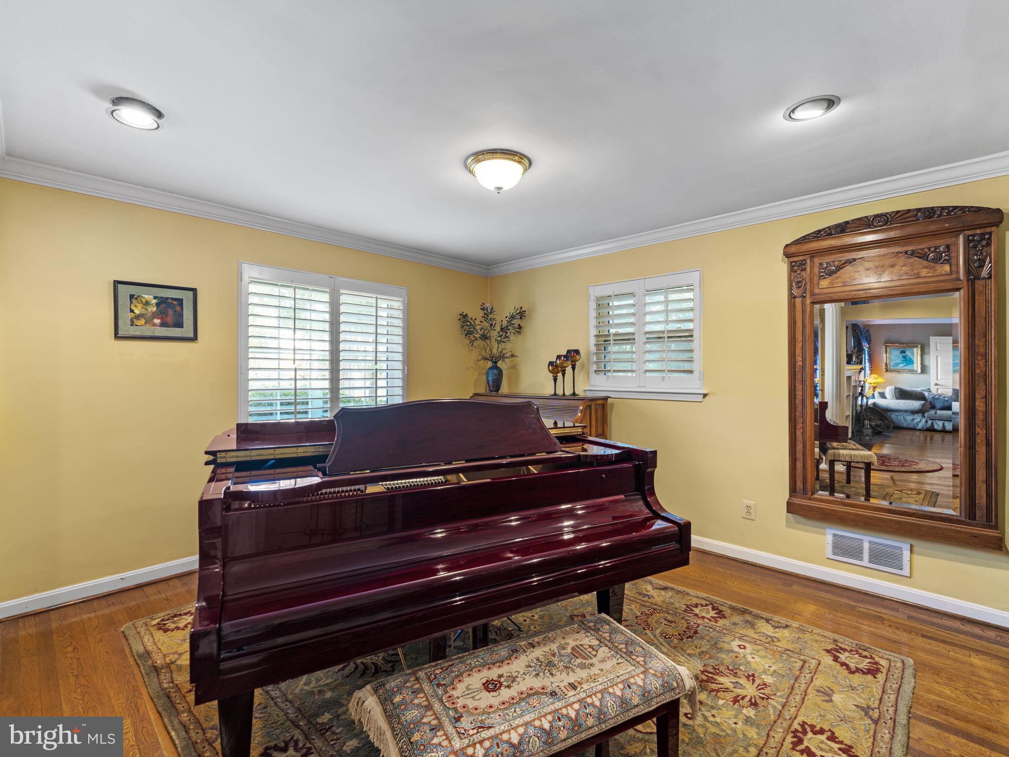 WESTMORE GARDENS - Residential