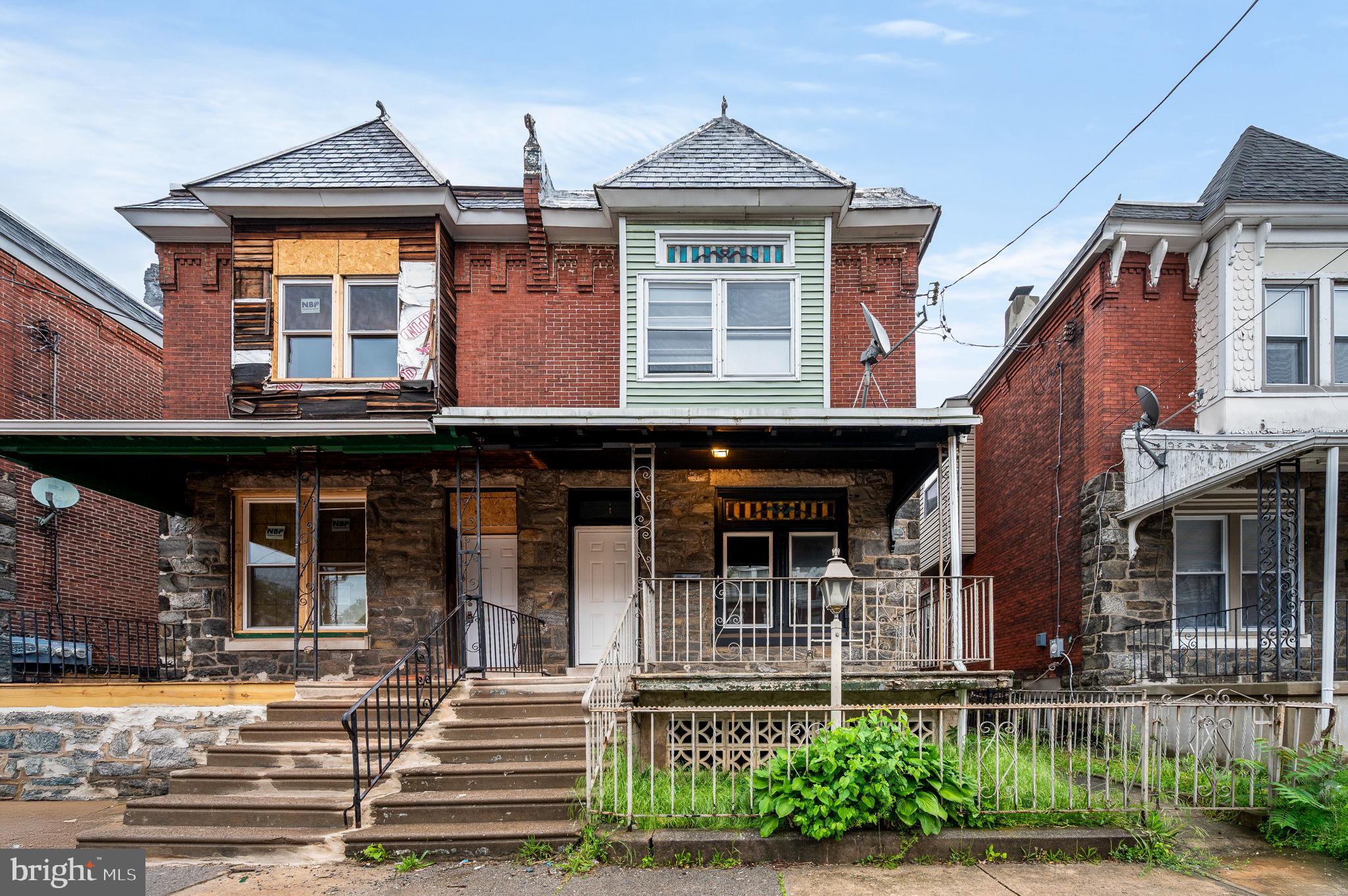 OVERBROOK - Residential Lease