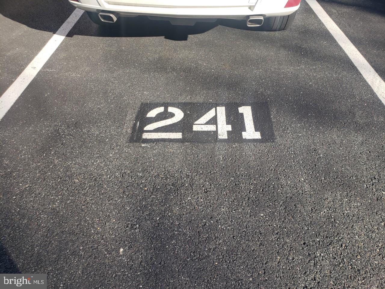 ASHMORE AT GERMANOWN COMMUNITY - Residential