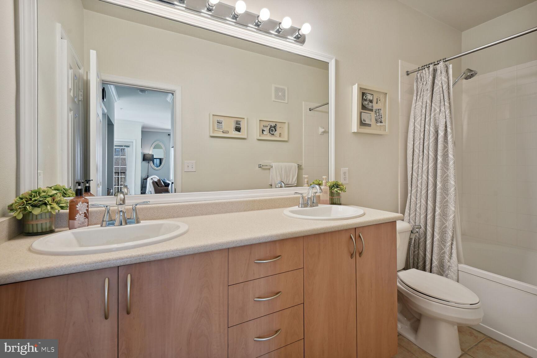 13504 DERRY GLEN COURT 301