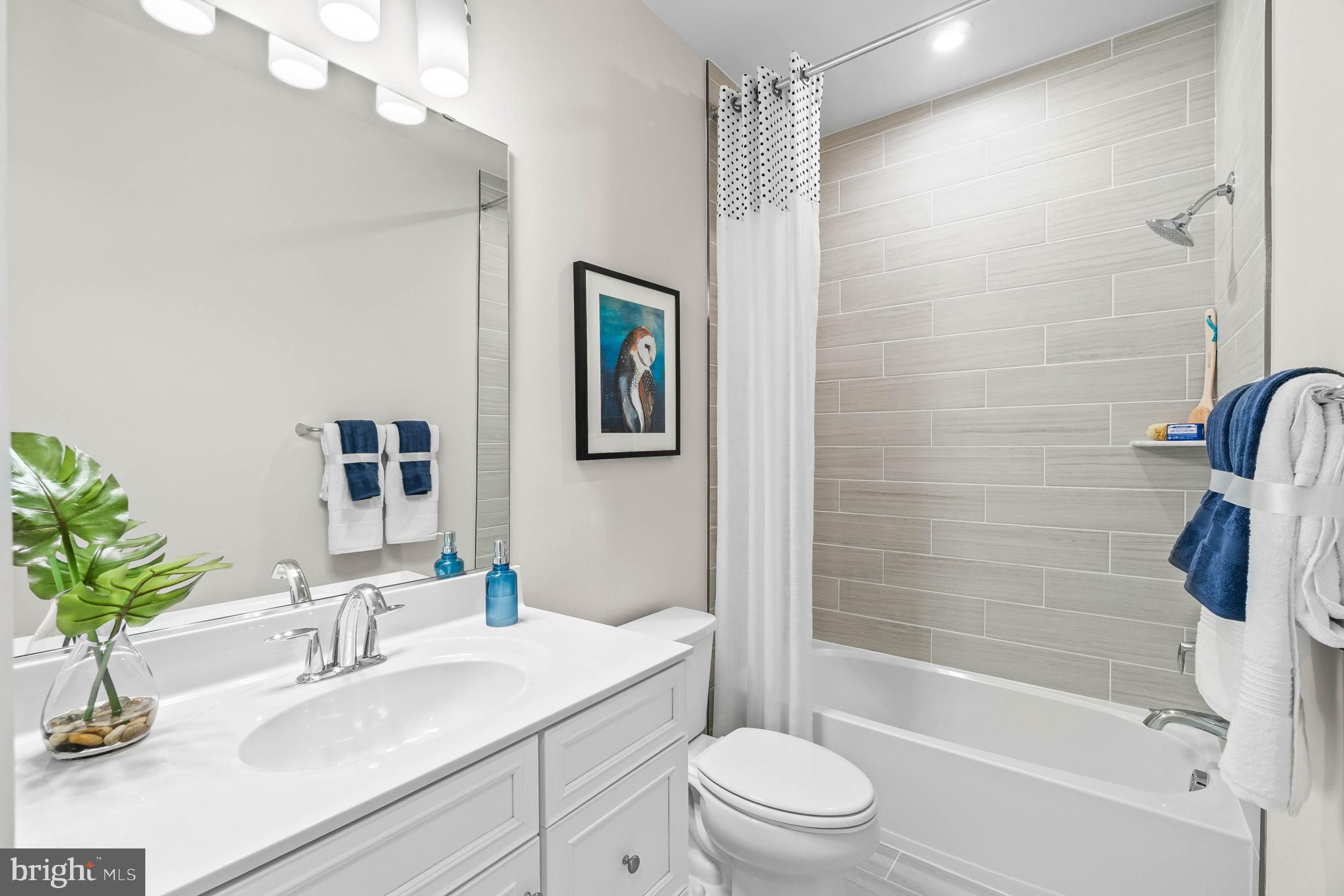 WESTSIDE AT SHADY GROVE - Residential