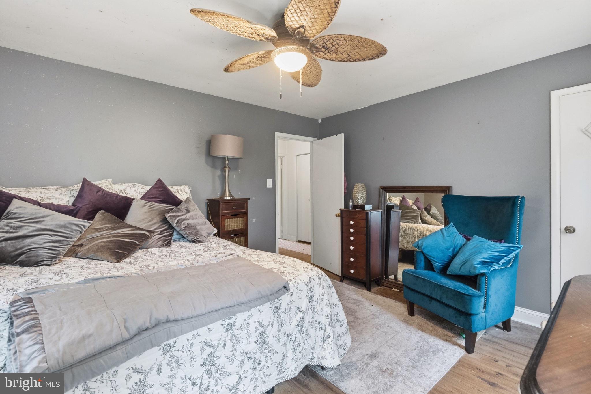 MAPLE HILL - Residential