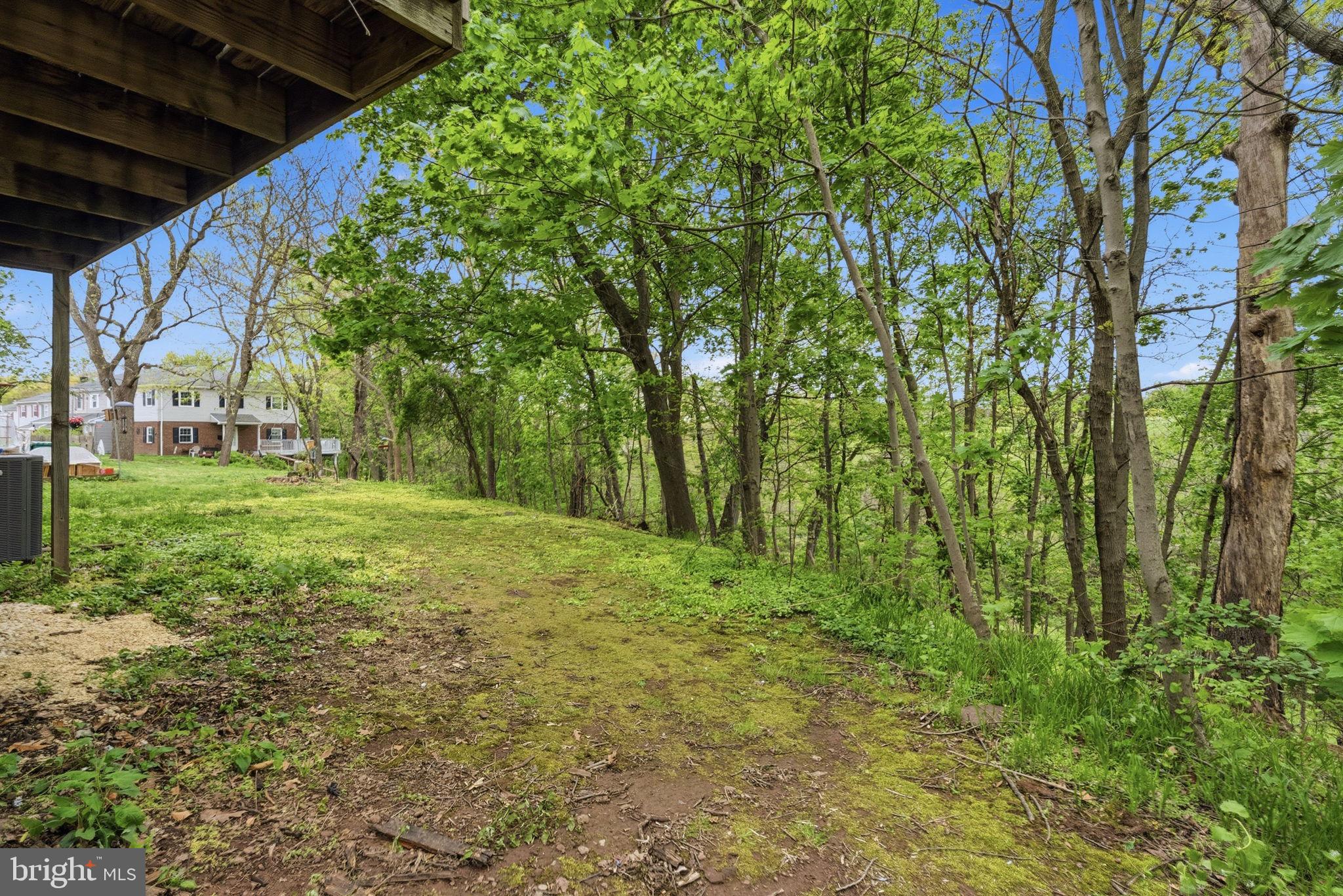 MAPLE HILL - Residential