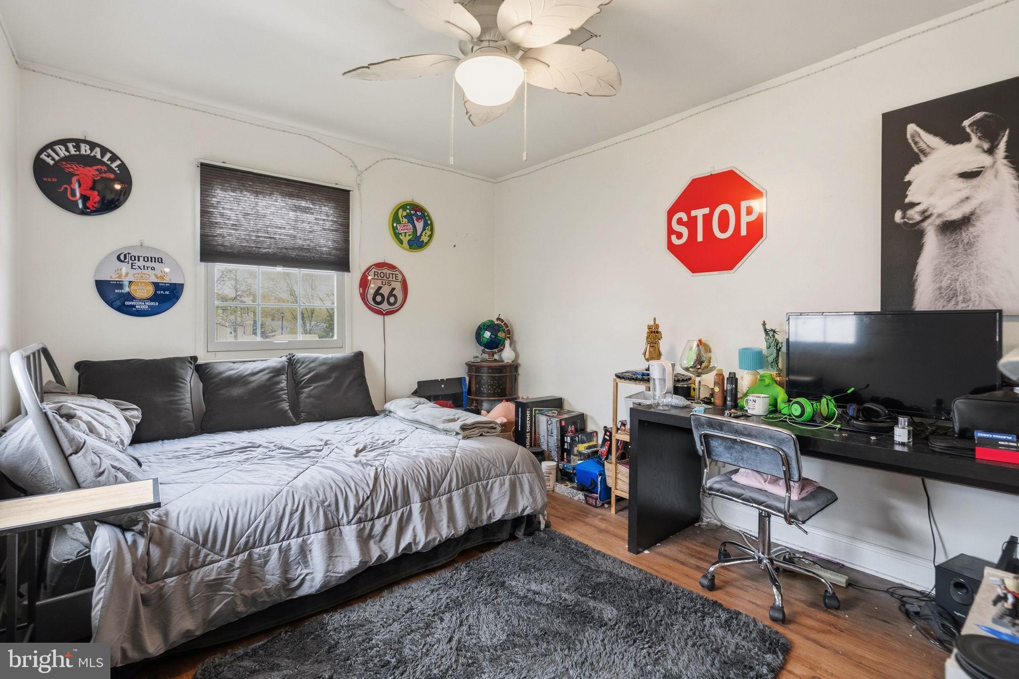 MAPLE HILL - Residential