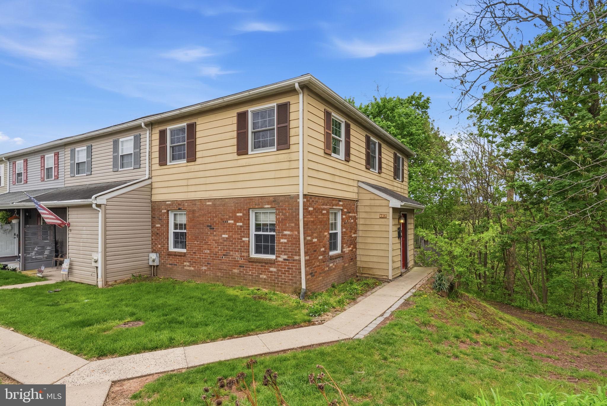 MAPLE HILL - Residential