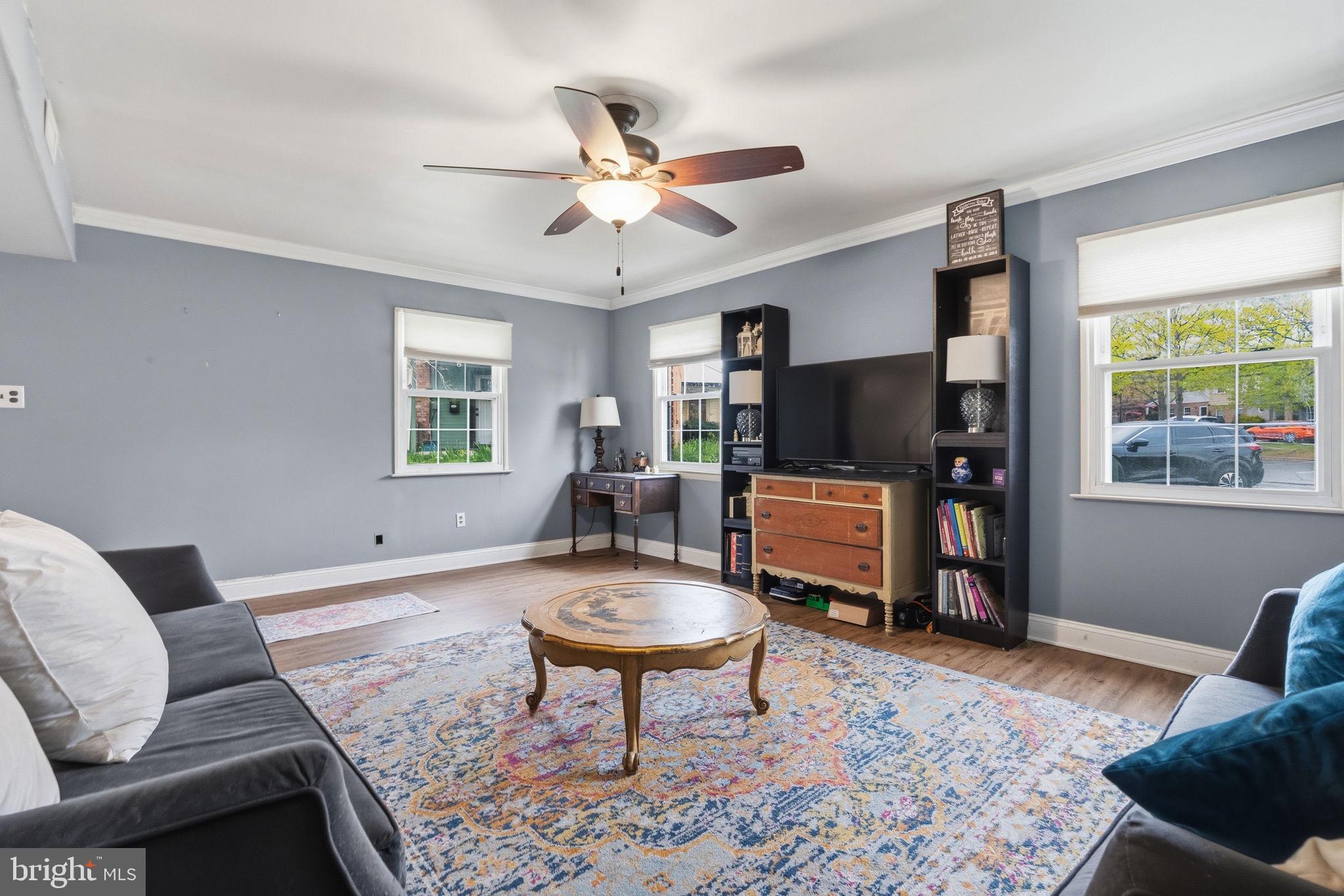 MAPLE HILL - Residential