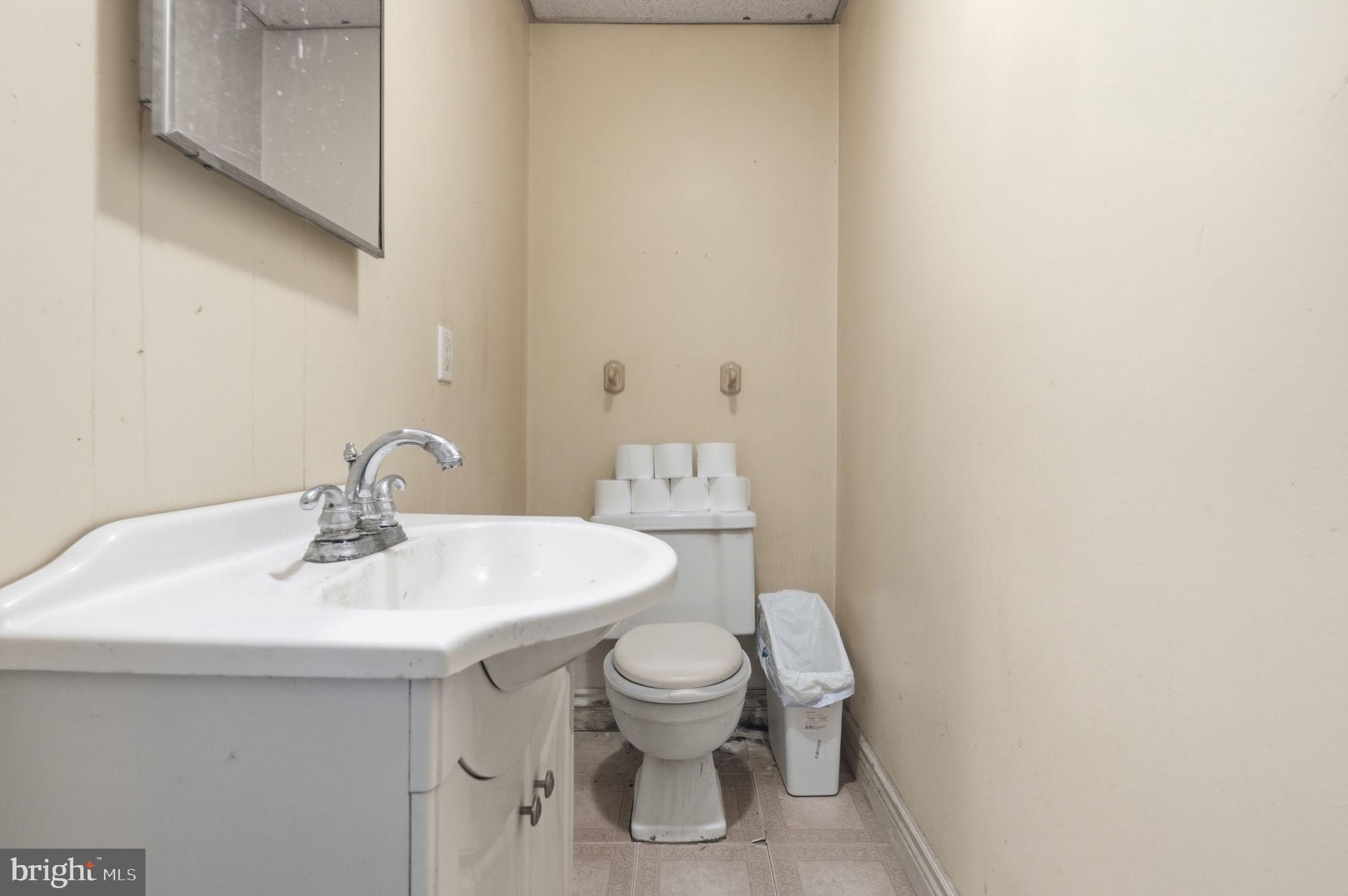 MAPLE HILL - Residential