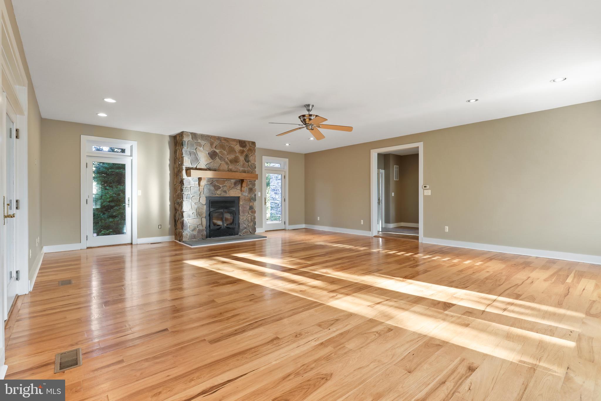 SPARKS GLENCOE - Residential Lease