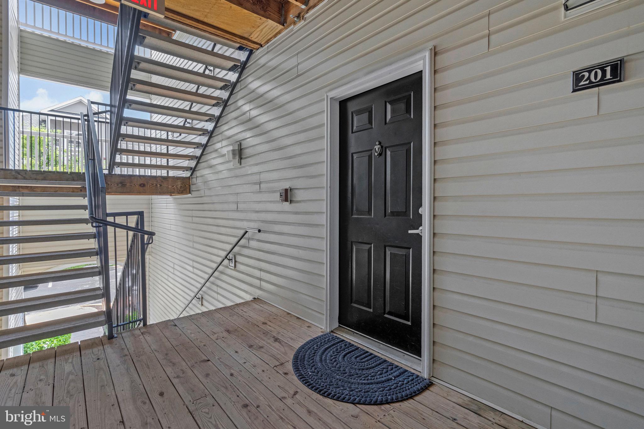 508 SUNSET VIEW TERRACE SE 201