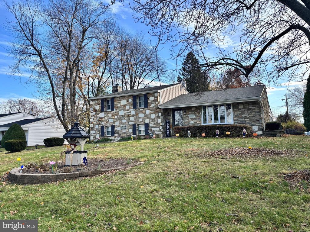 Photo of 273 Holly Knoll Drive, CHURCHVILLE, PA 18966 (MLS # PABU2109564)