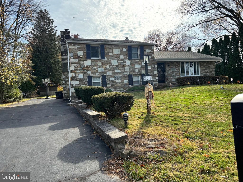Photo of 273 Holly Knoll Drive, CHURCHVILLE, PA 18966 (MLS # PABU2109564)