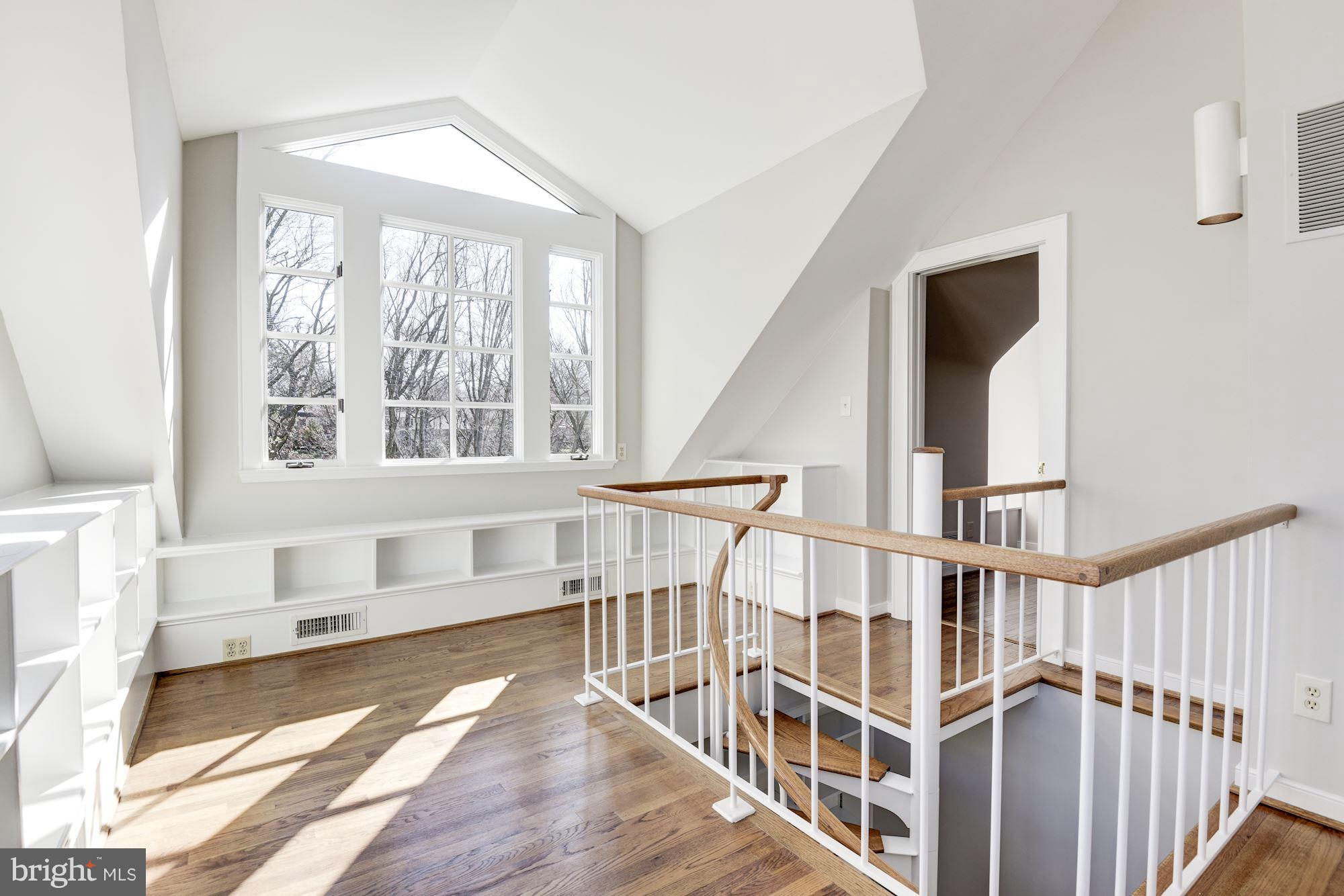 TEMPLE TERRACE - Residential