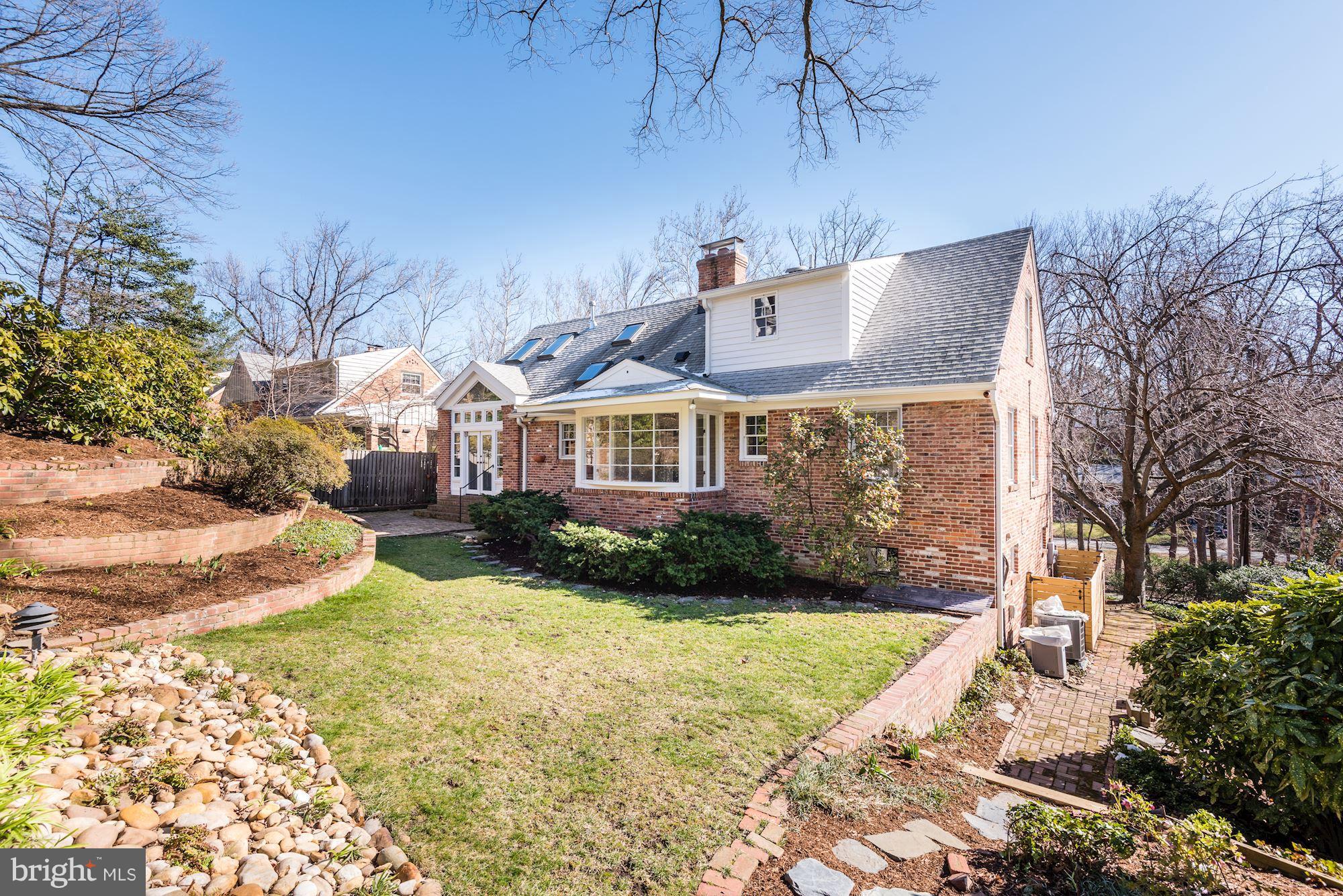 TEMPLE TERRACE - Residential