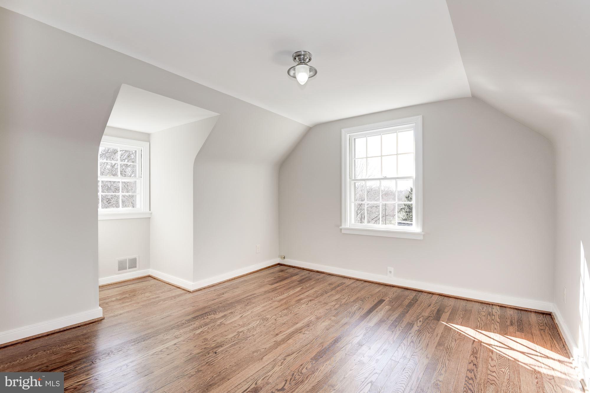 TEMPLE TERRACE - Residential