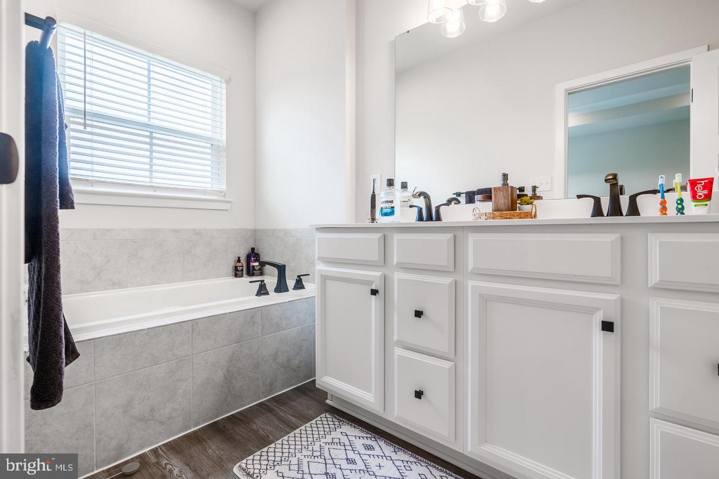 THE TOWNES AT HADDON POINT - Residential Lease