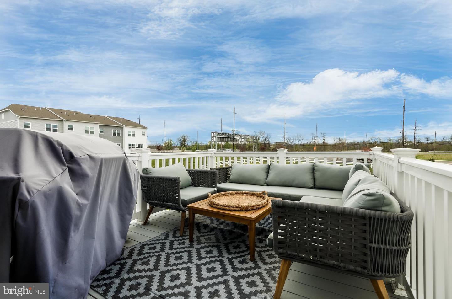 THE TOWNES AT HADDON POINT - Residential Lease