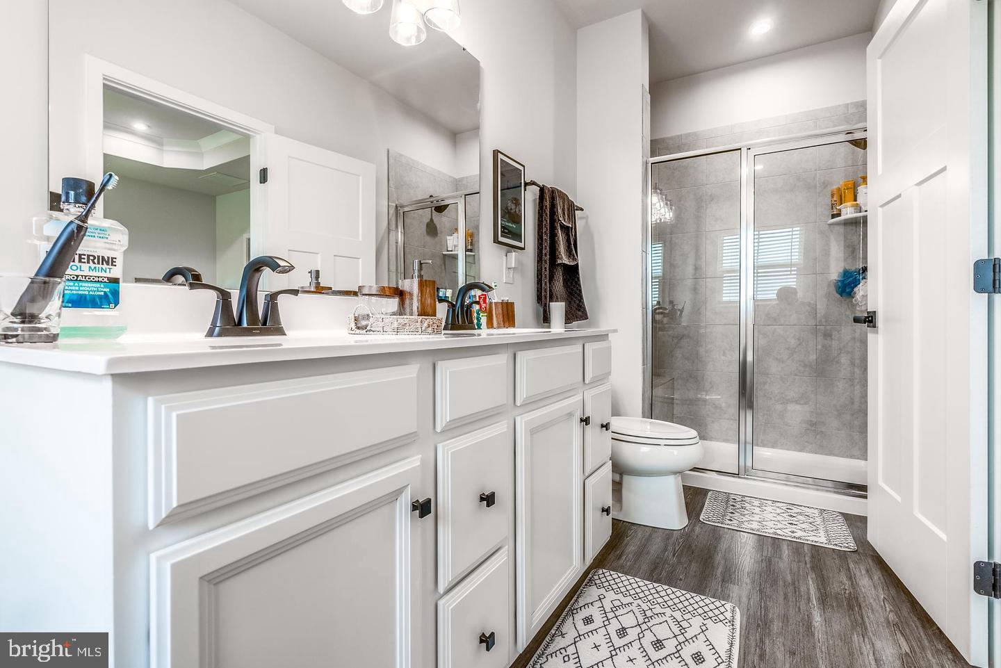 THE TOWNES AT HADDON POINT - Residential Lease