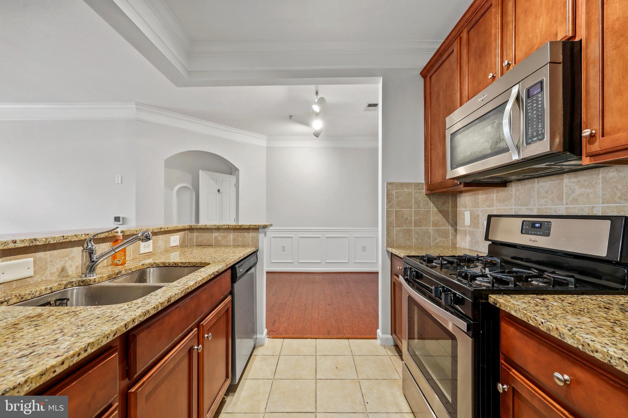 WESTCHESTER AT STRATFORD - Residential