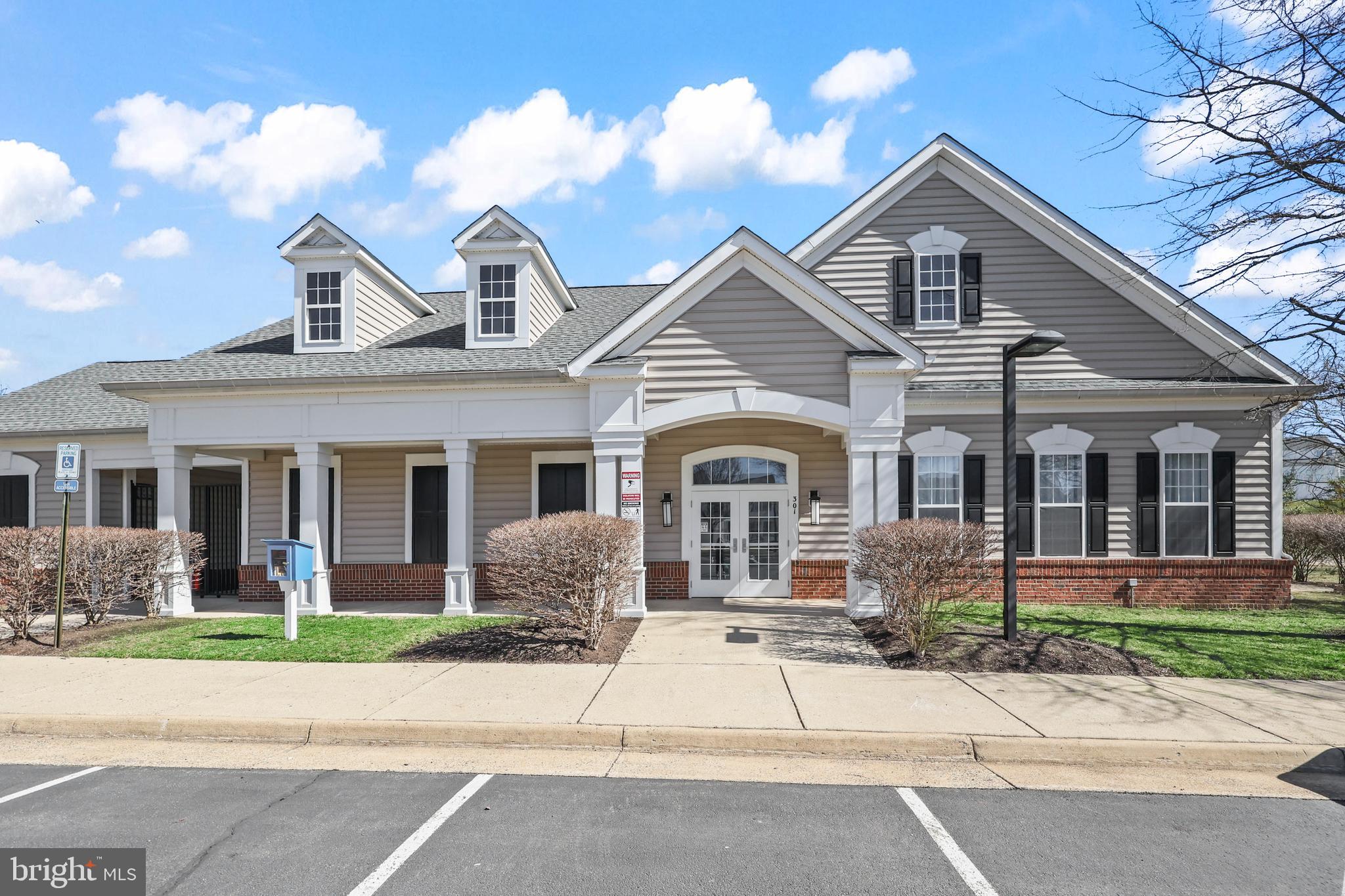 WESTCHESTER AT STRATFORD - Residential