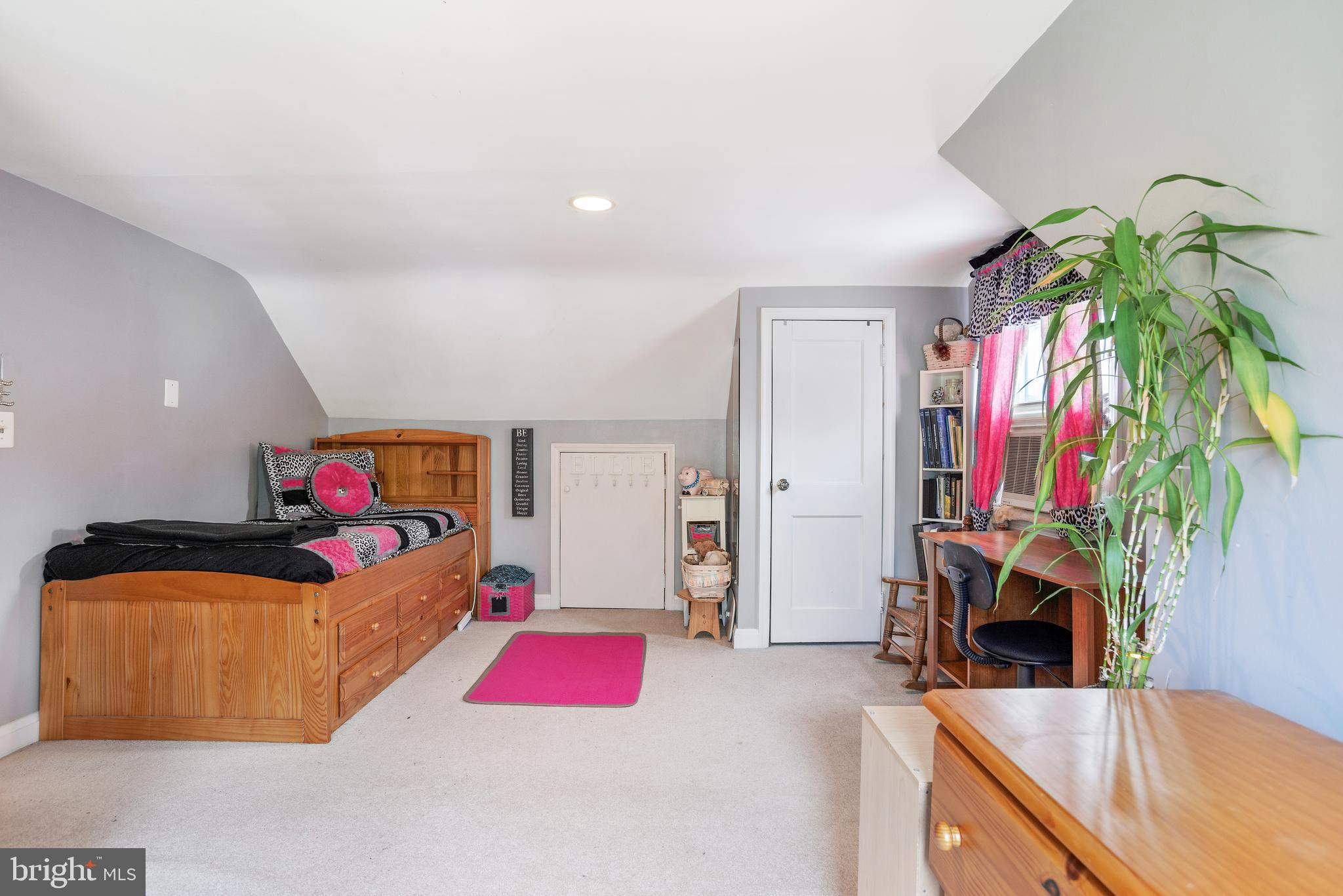 SPRINGDALE - Residential