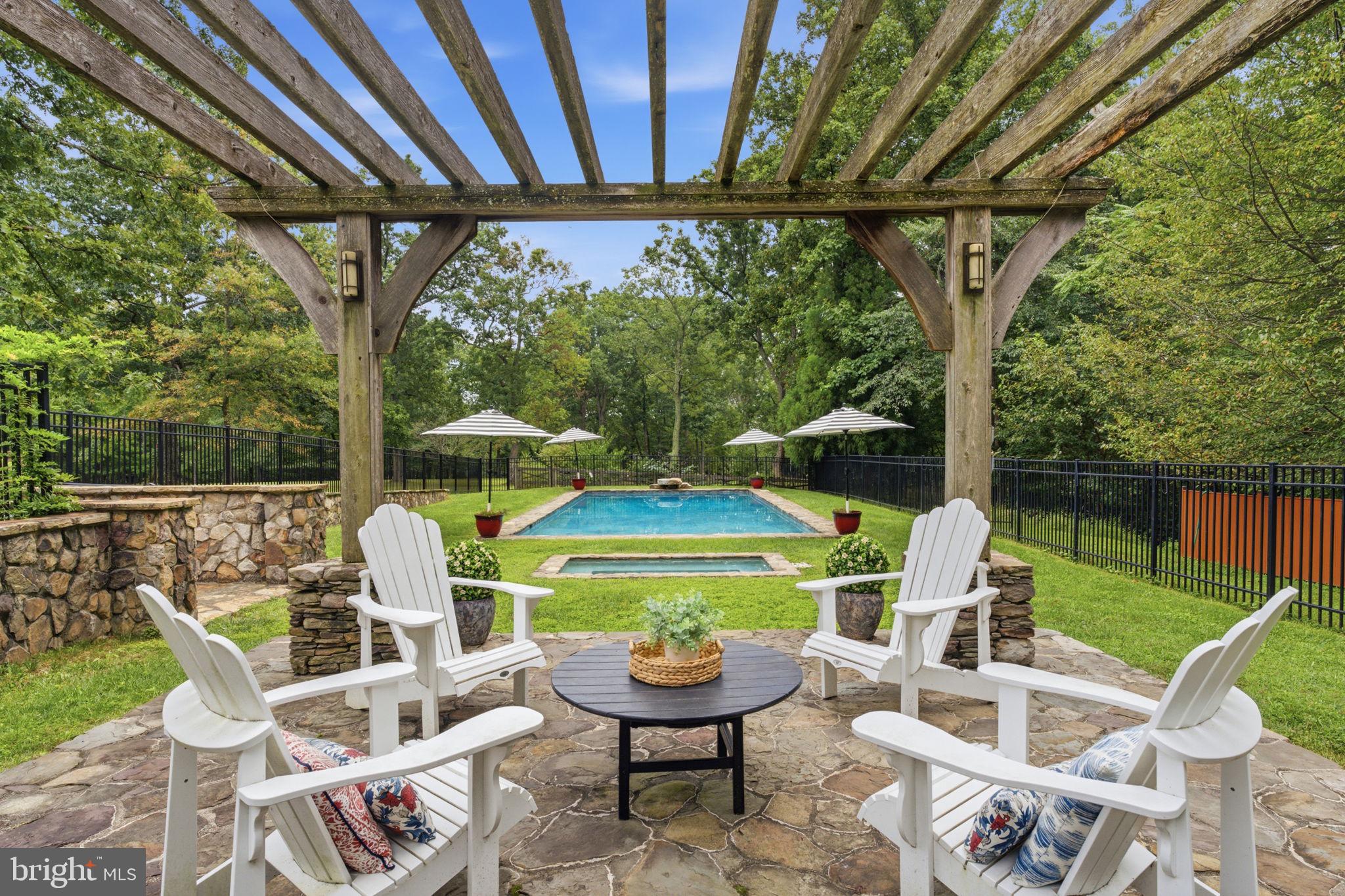 3204 MOUNTAIN ROAD