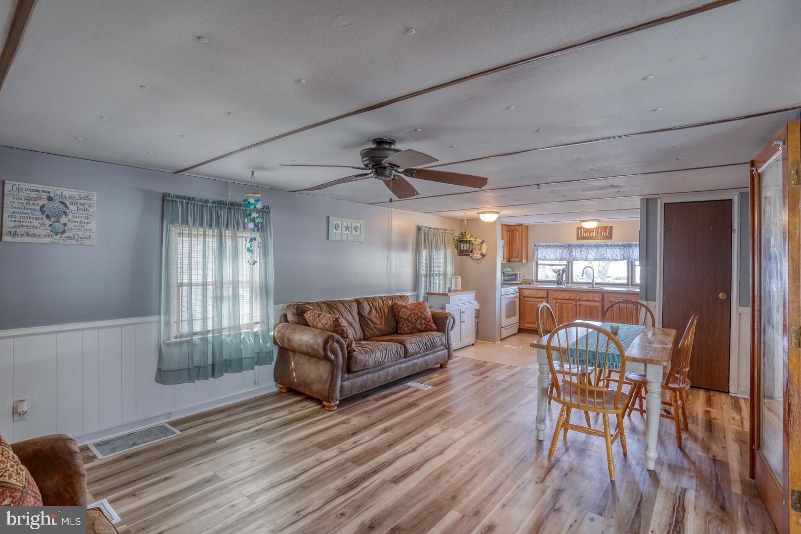 35436 KNOLL WAY 14535