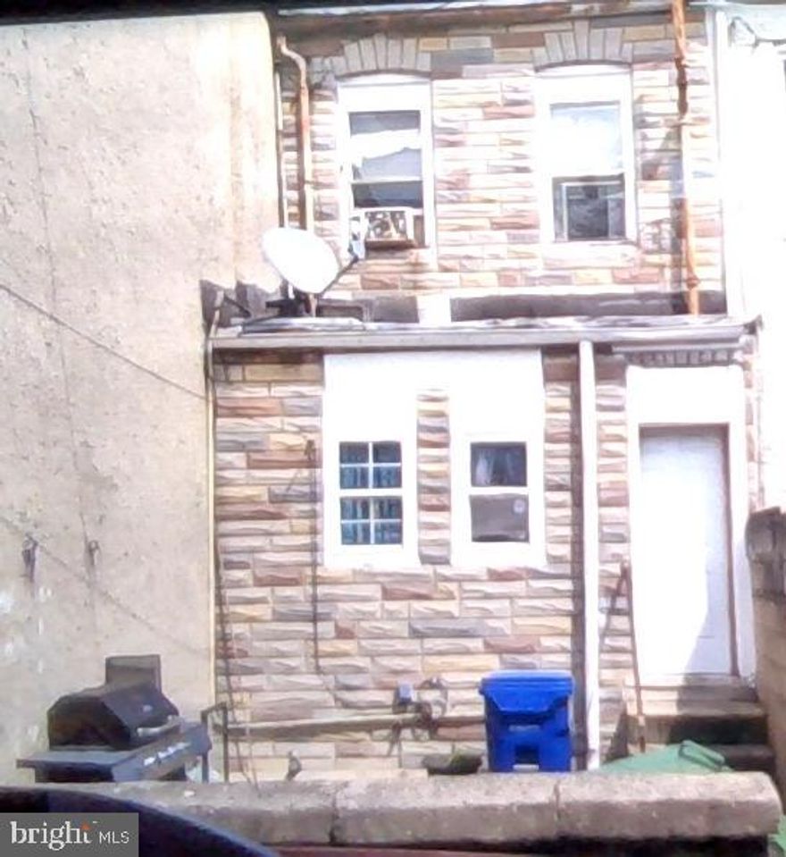 Property currently licensed as 2 rental units with Baltimore City.
Property currently occupied, lease ends June 30, 2023.

No showings, investor opportunities.