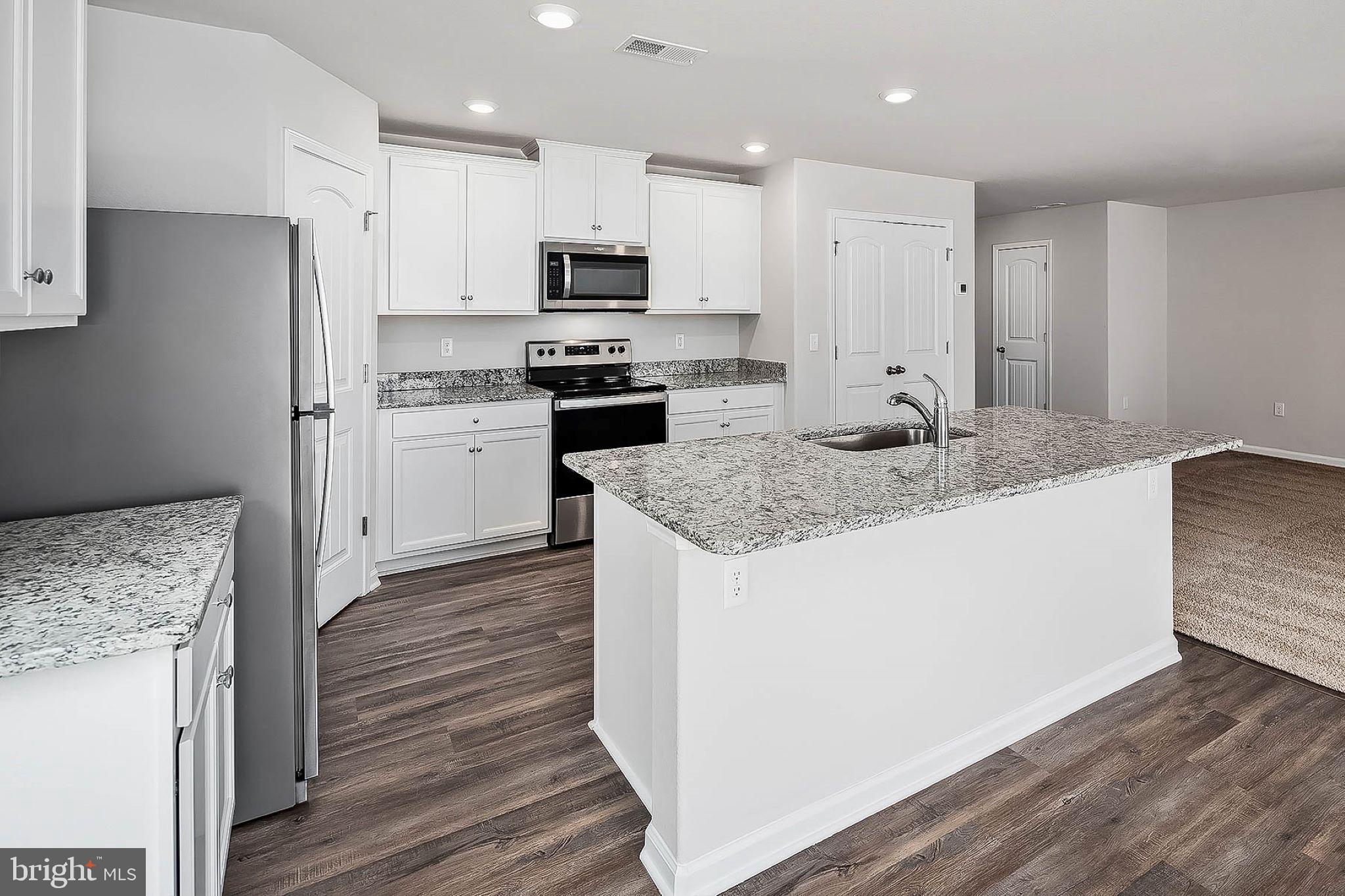 BROOKWOOD - Residential