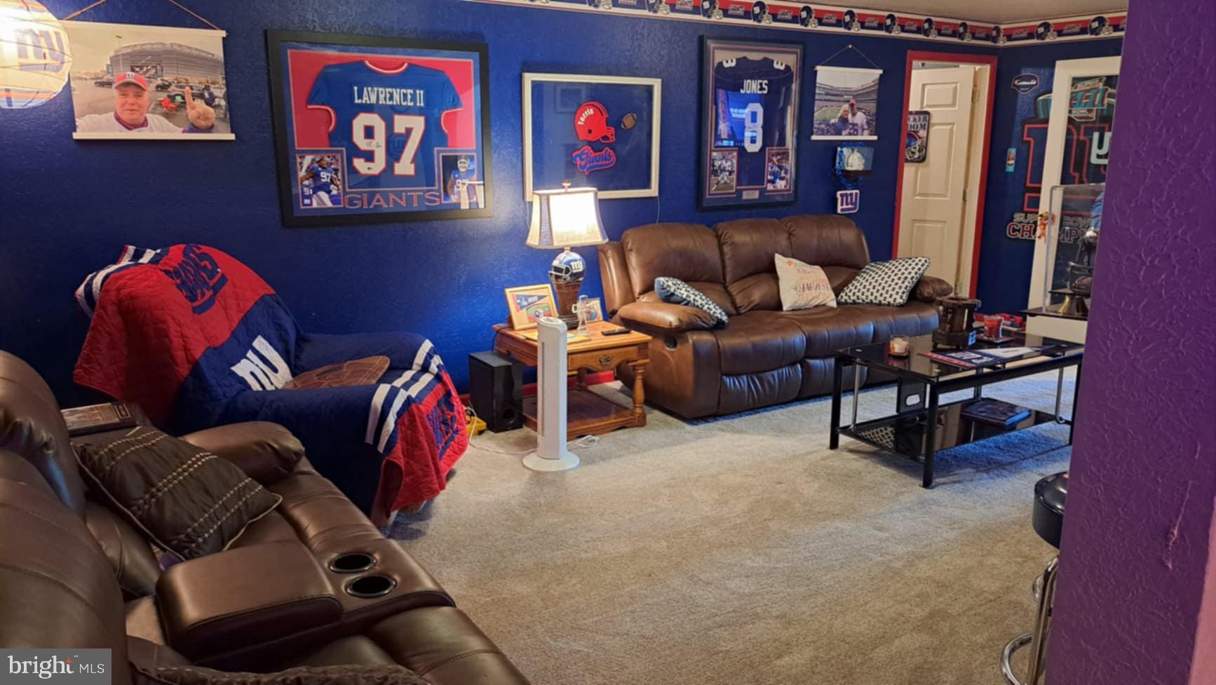 MEADOWLANDS - Residential