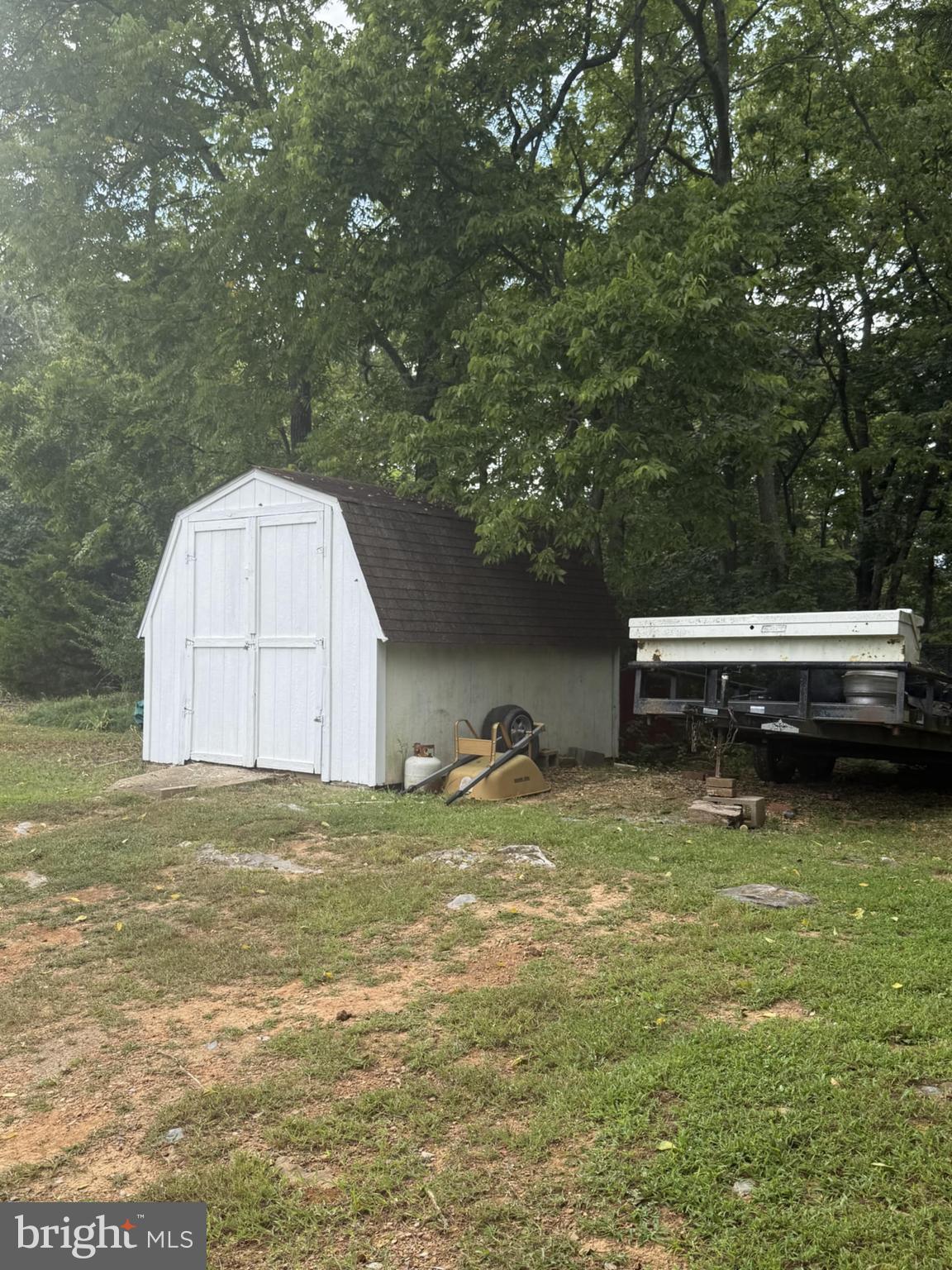 MEADOWLANDS - Residential